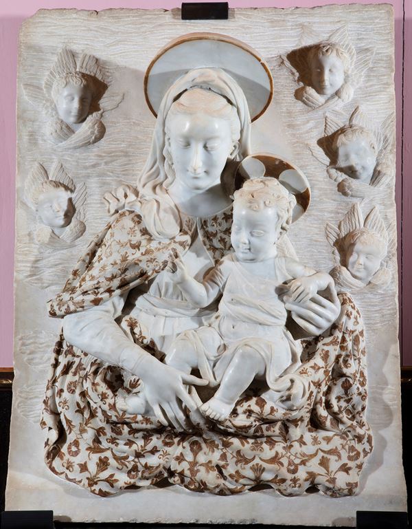 Scultore della fine del XIX secolo - Madonna con il Bambino e teste di cherubini