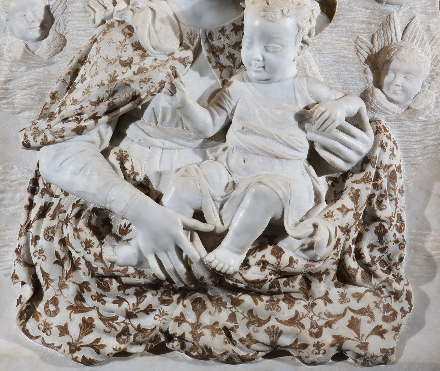 Madonna con il Bambino e teste di cherubini