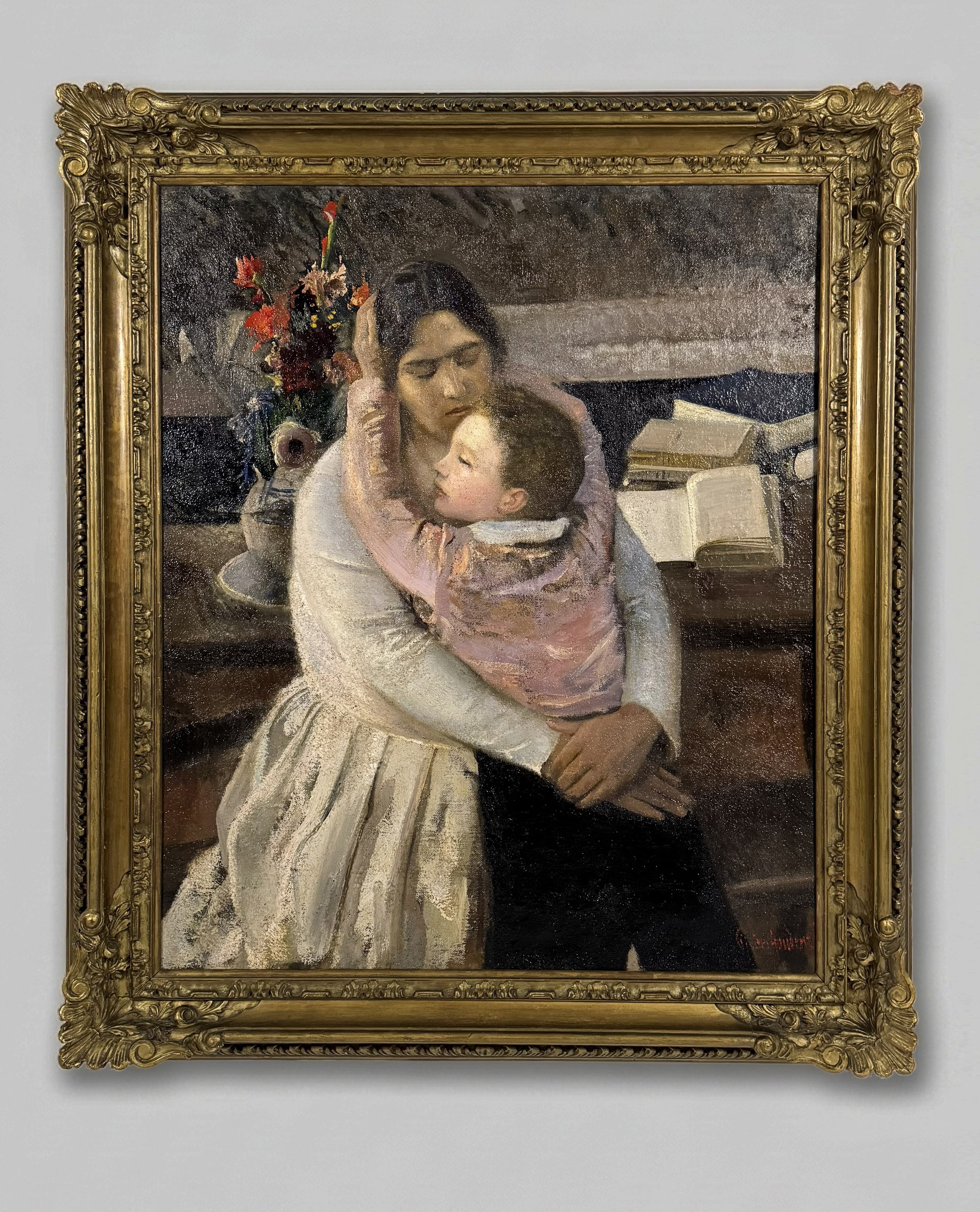 Abbraccio tra madre e figlia