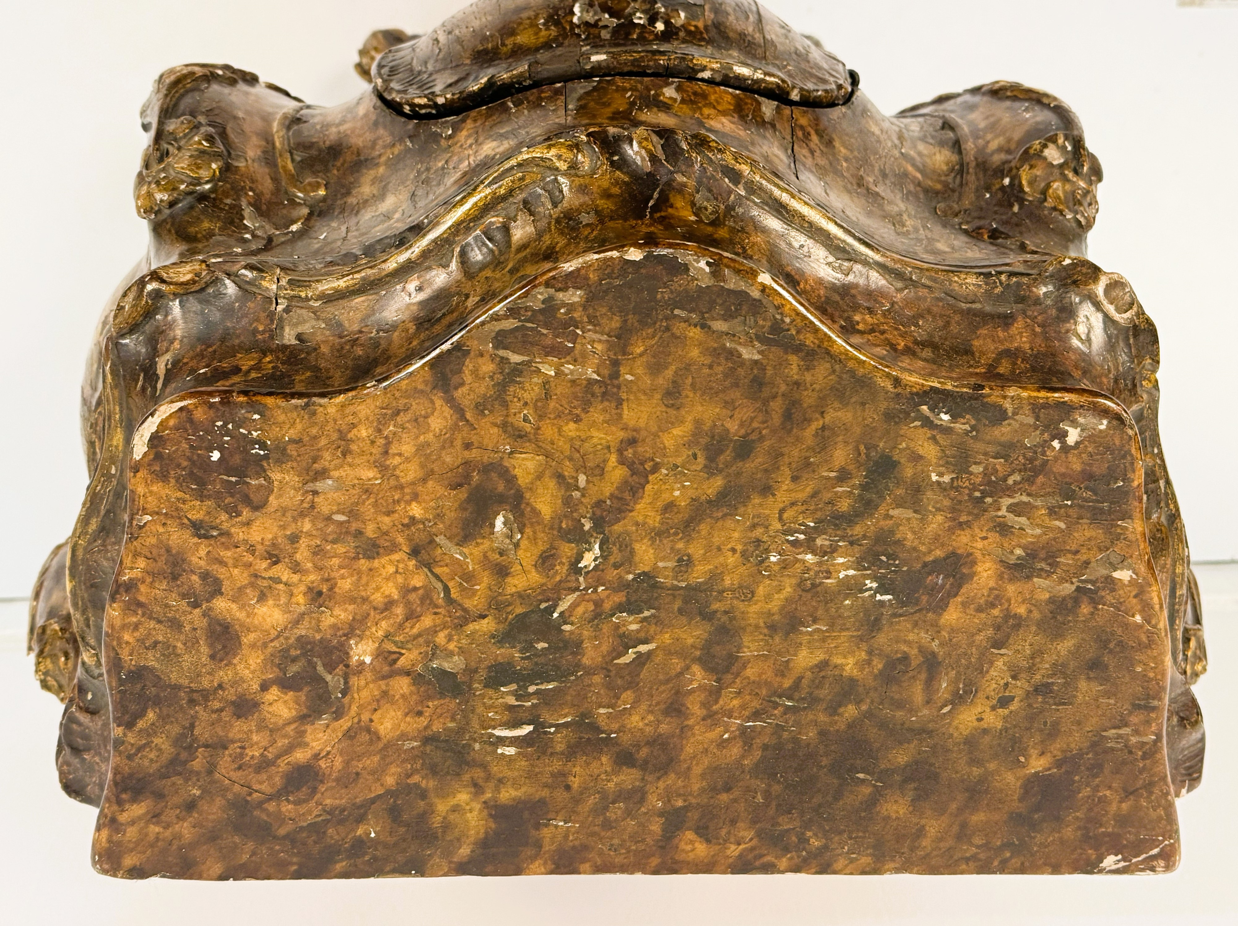 Comodino in legno laccato, Venezia, XIX secolo