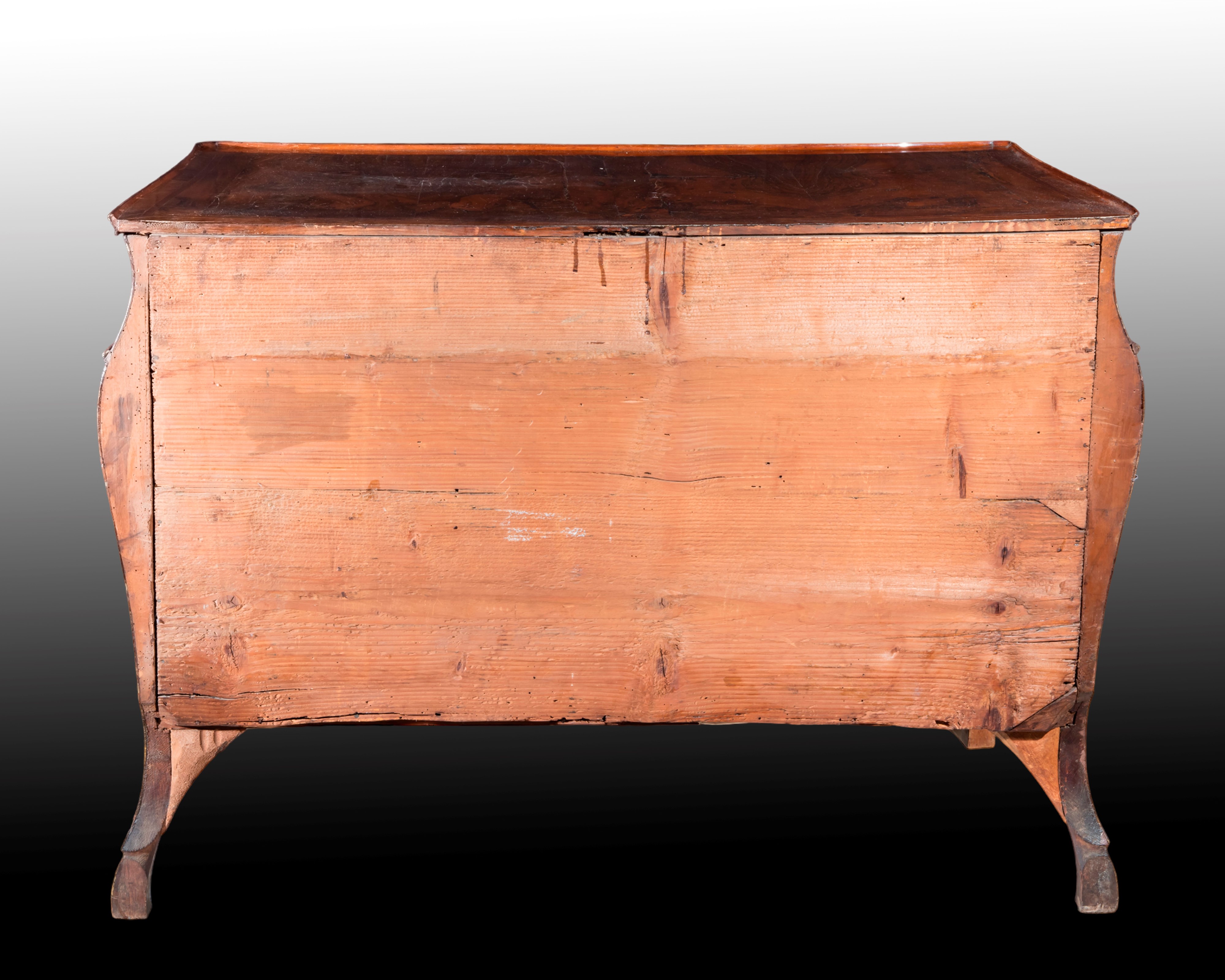 Coppia di cassettoni lastronati in radica di noce, Lombardia