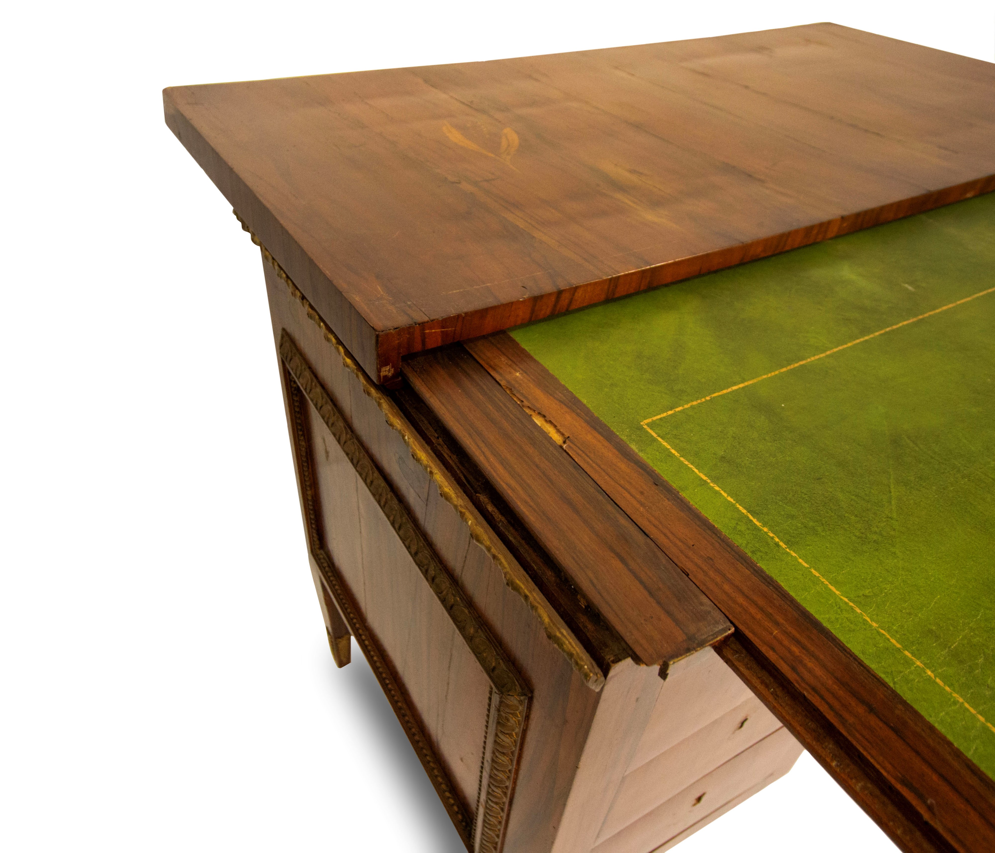 Scrivania lastronata in palissandro