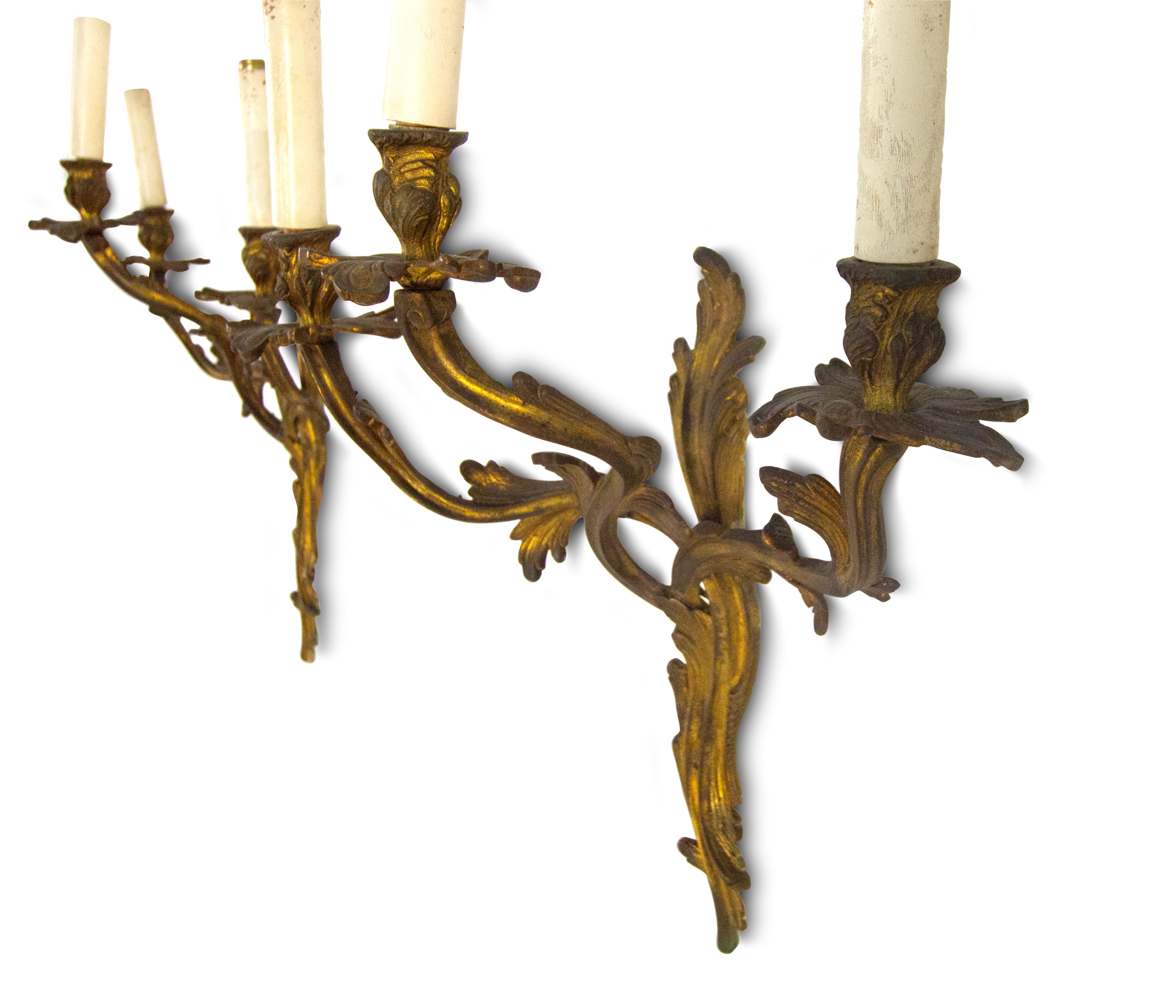 Coppia di appliques in bronzo dorato di gusto Luigi XV