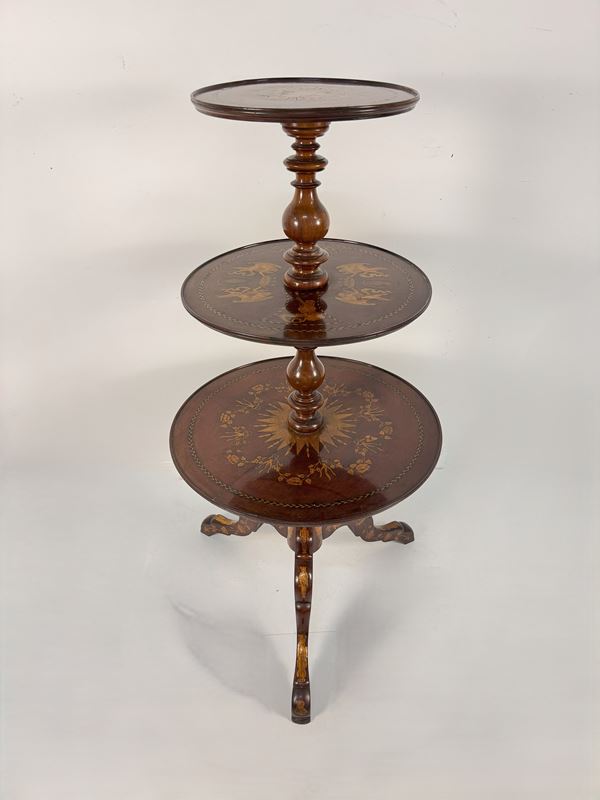 Etagere in mogano, Inghilterra