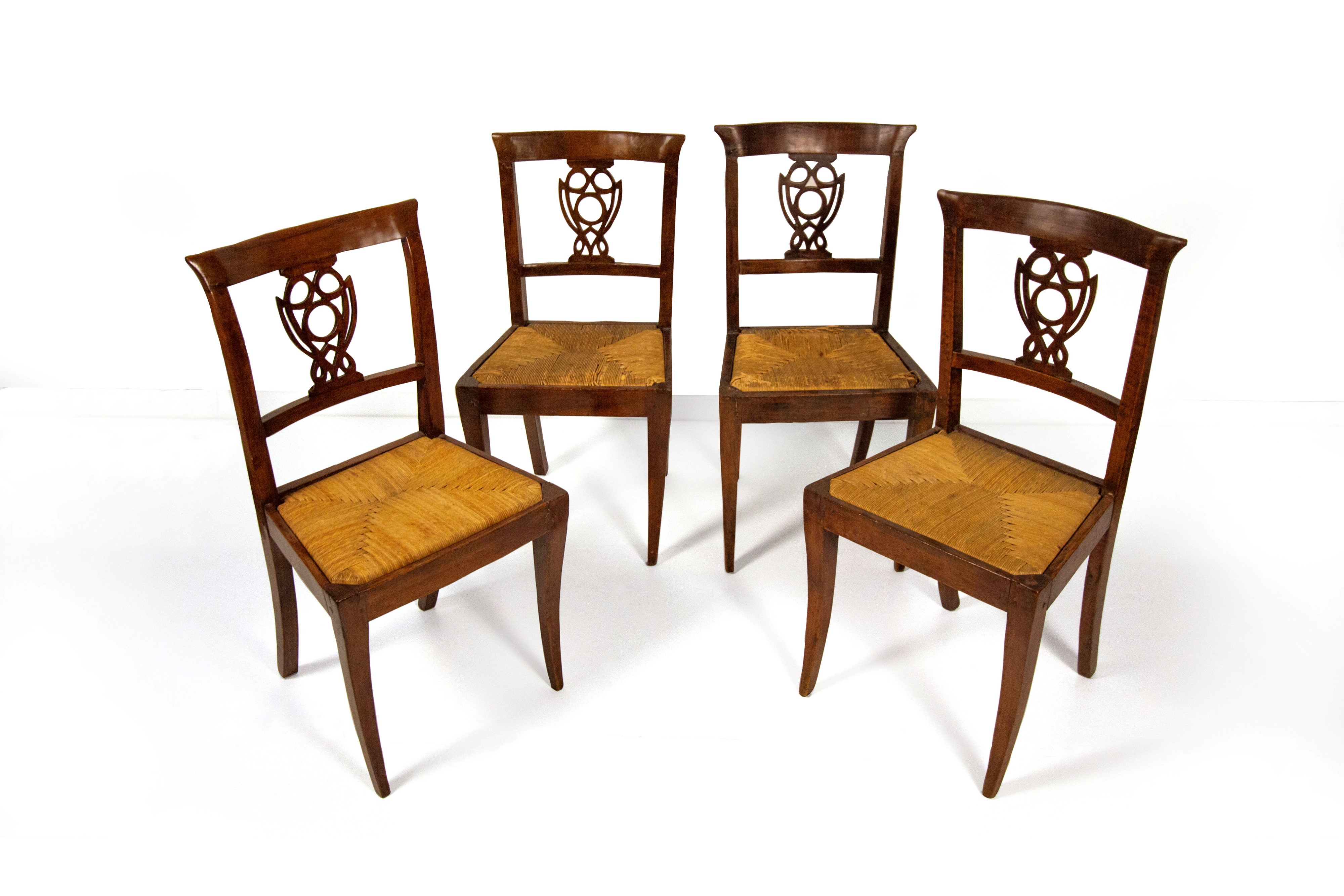 Quattro sedie in noce, Veneto