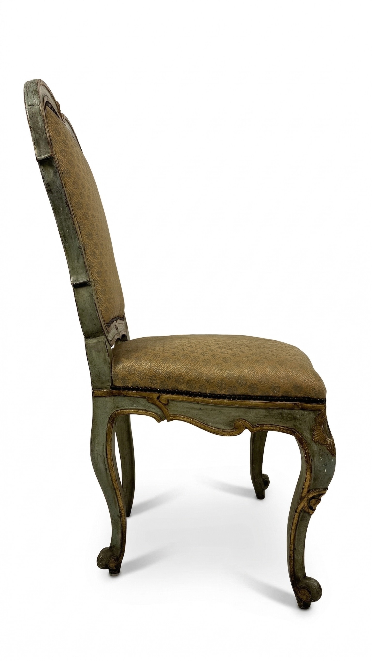 Set di nove sedie, legno laccato verde con profili dorati, XVIII secolo